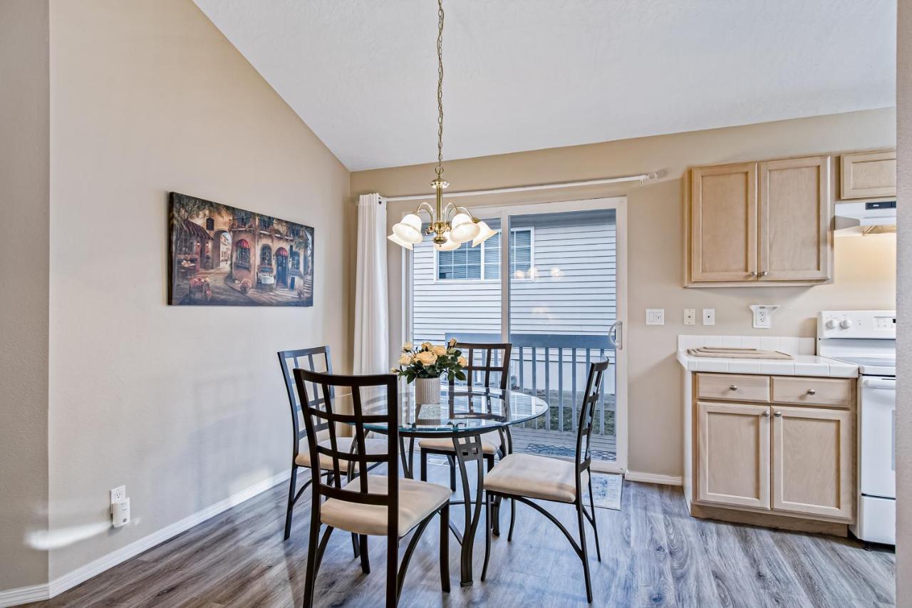 Pine Ave Delight Villa Coeur d'Alene Exterior photo